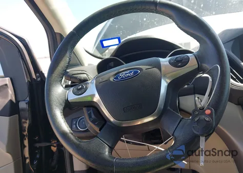 2016 Ford Escape Se из США, поврежденный, VIN 1FMCU0GX8GUA38742